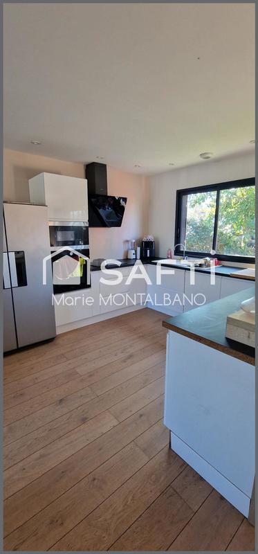 Maison - 97 m² - 4 pièces