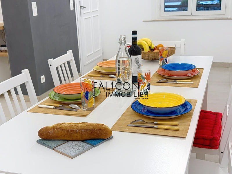 Maison - 94 m² - 4 pièces