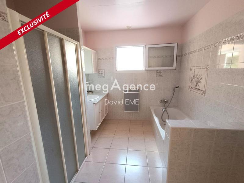 Maison traditionnelle - 108 m² - 5 pièces