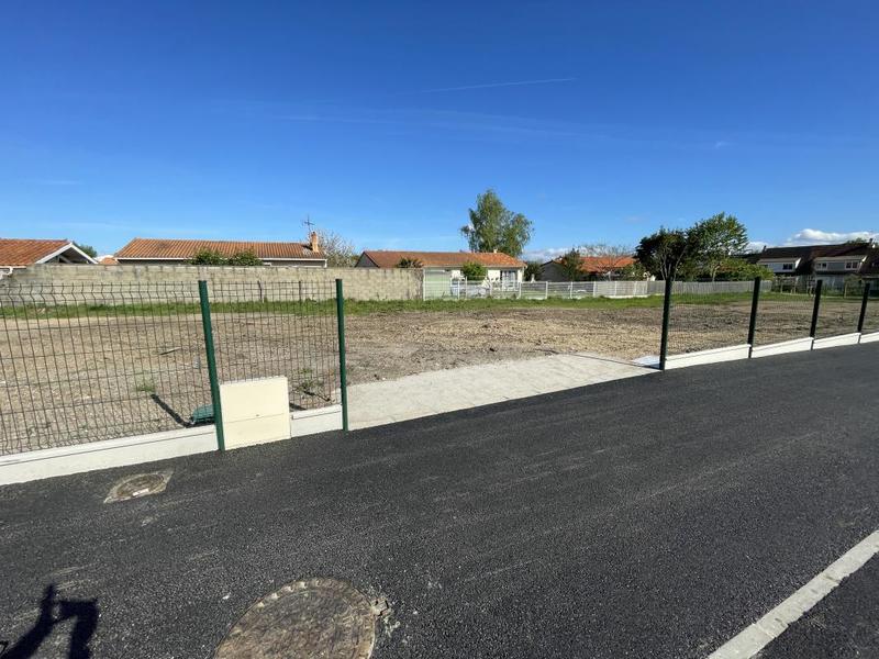 Terrain constructible - 400 m²