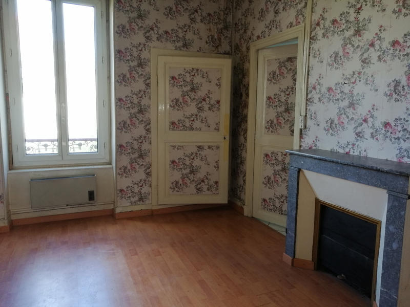 Maison - 121 m² - 7 pièces