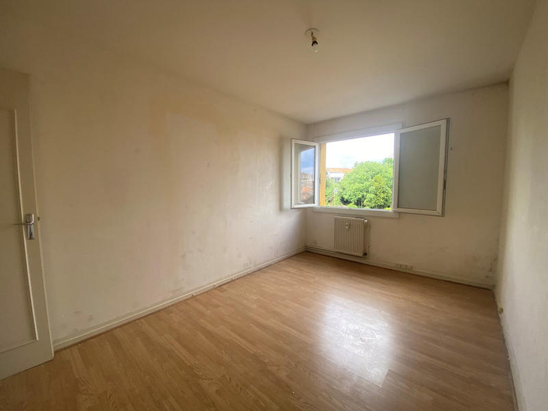 Appartement - 76 m² - 4 pièces