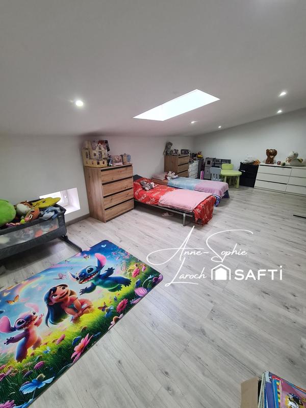 Maison - 100 m² - 5 pièces