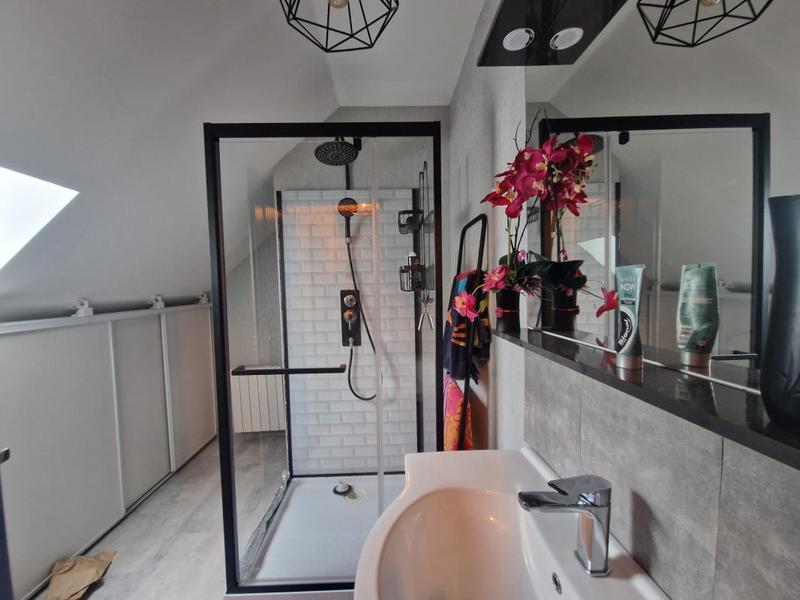 Maison - 186 m² - 7 pièces