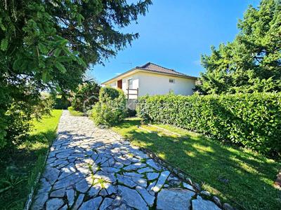 Maison traditionnelle - 84 m² - 5 pièces