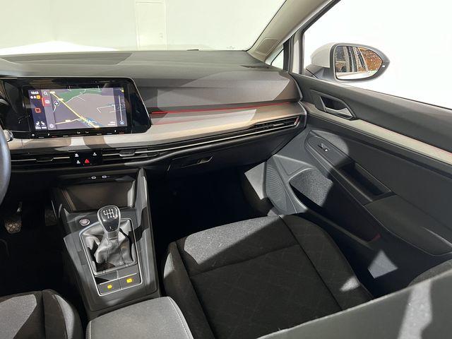 Volkswagen Golf VIII 1.5 Tsi Act 130 Opf Life Bv6