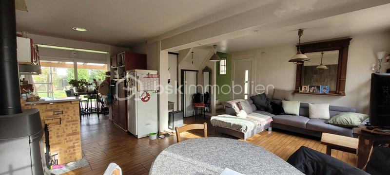 Maison - 95 m² - 5 pièces