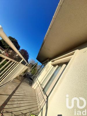 Maison - 94 m² - 6 pièces