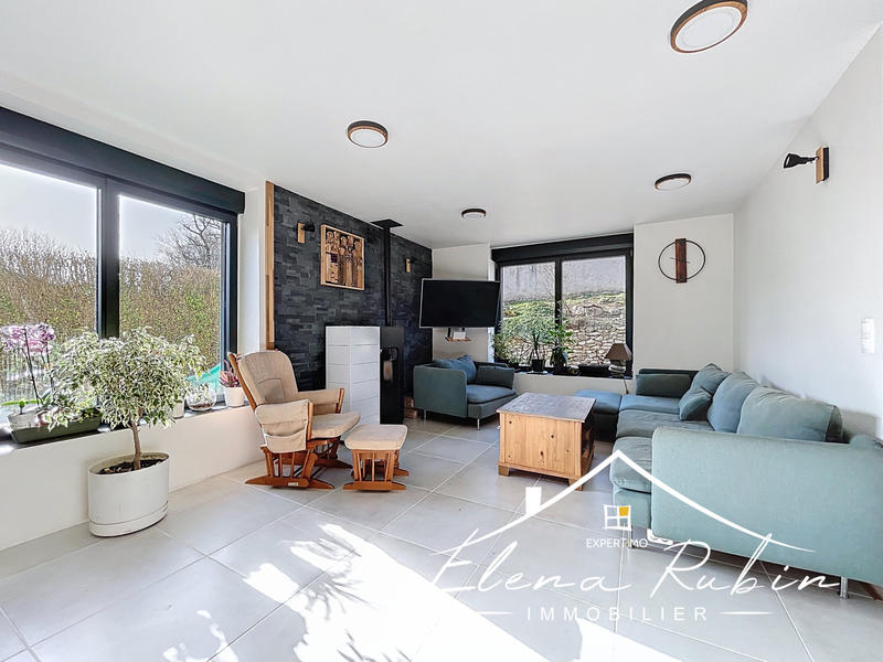 Maison - 187 m² - 8 pièces