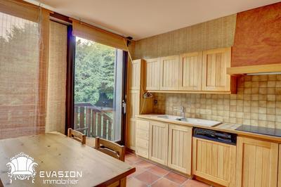 Châlet - 200 m² - 8 pièces