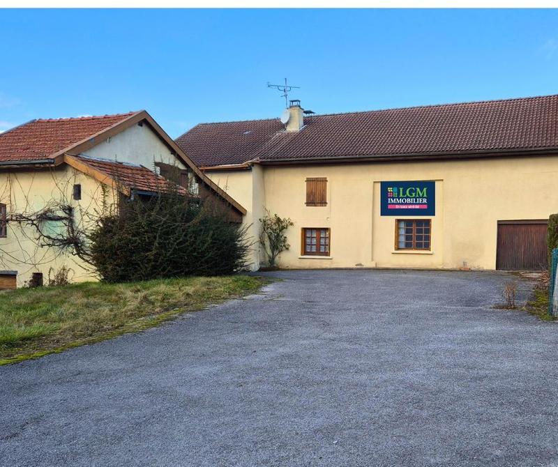 Maison de village - 108 m² - 2 pièces