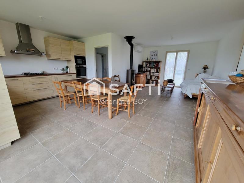 Maison - 110 m² - 4 pièces