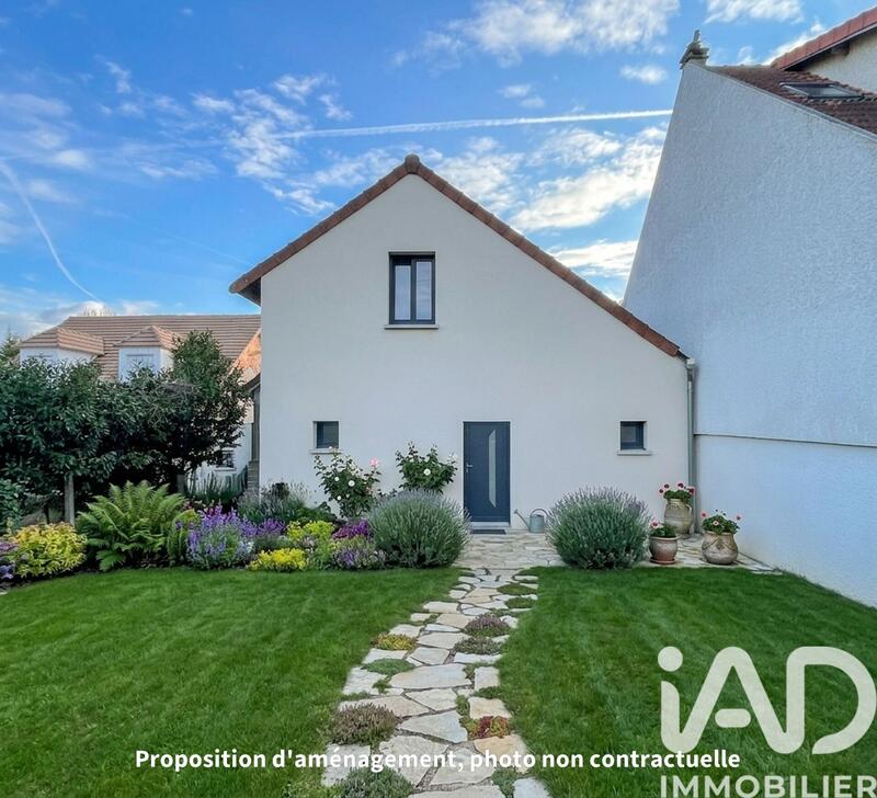 Maison - 156 m² - 7 pièces