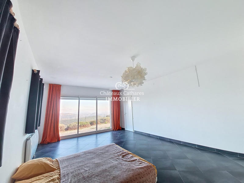 Maison - 178 m² - 6 pièces