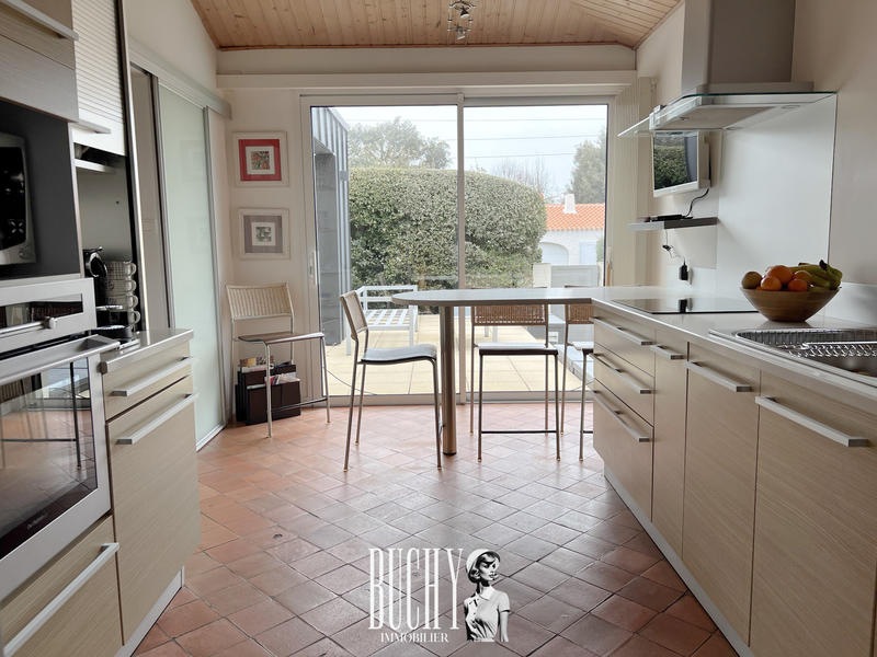 Maison - 170 m² - 5 pièces