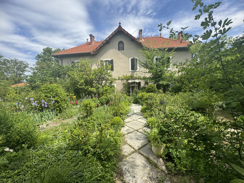 Maison de village - 149 m² - 8 pièces