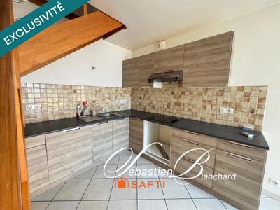 Maison - 246 m² - 10 pièces