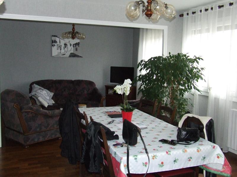 Maison - 91 m² - 6 pièces