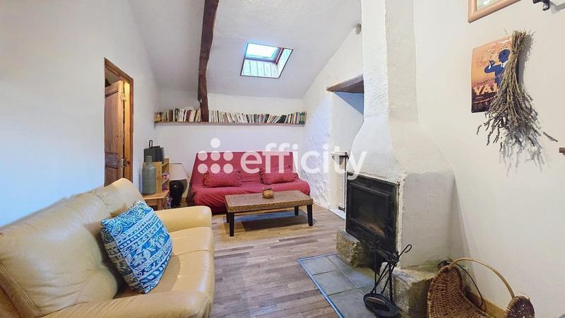 Mas - 300 m² - 11 pièces