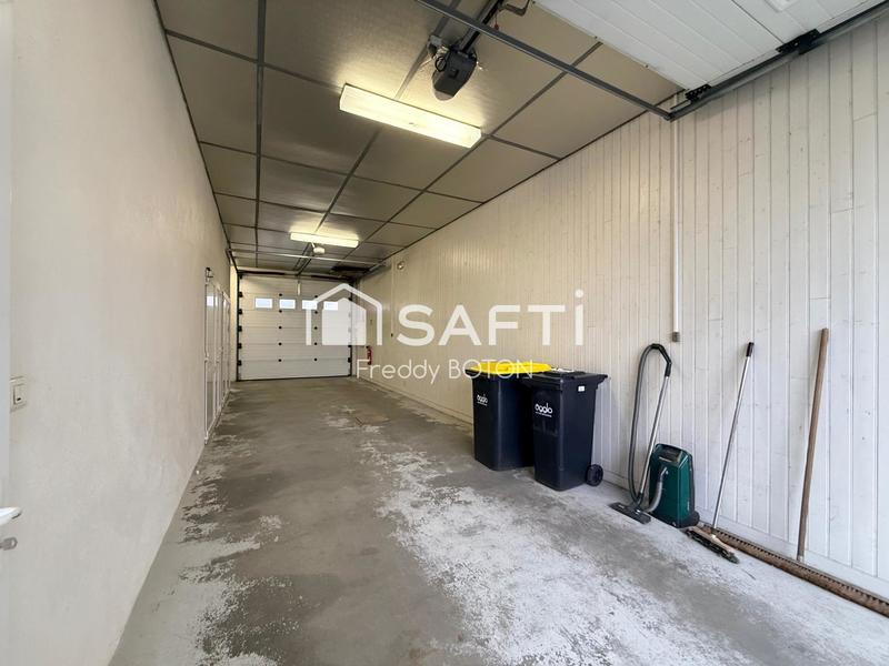 Local commercial - 187 m² - 4 pièces