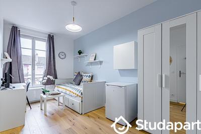 Chambre - 12 m² - 1 pièce