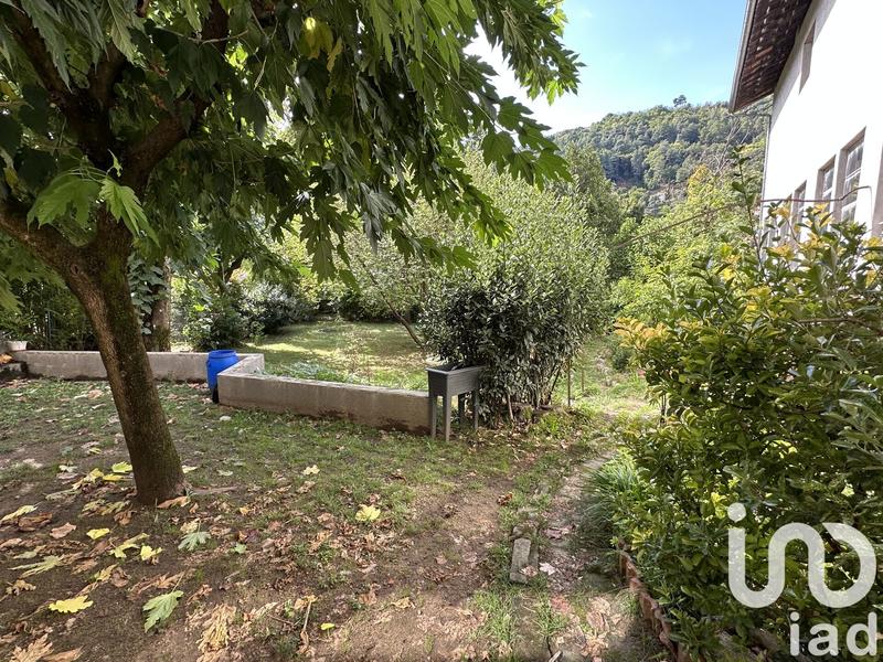 Maison de village - 215 m² - 13 pièces