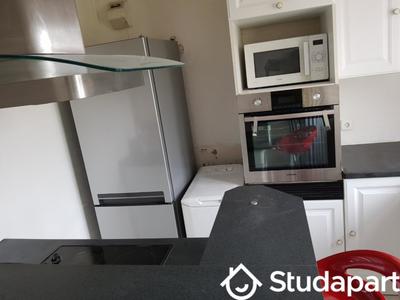 Chambre - 9 m² - 1 pièce