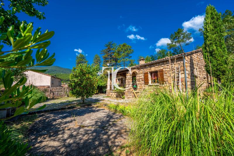 Maison - 131 m² - 4 pièces