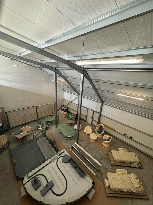 Atelier d'activités - 278 m²