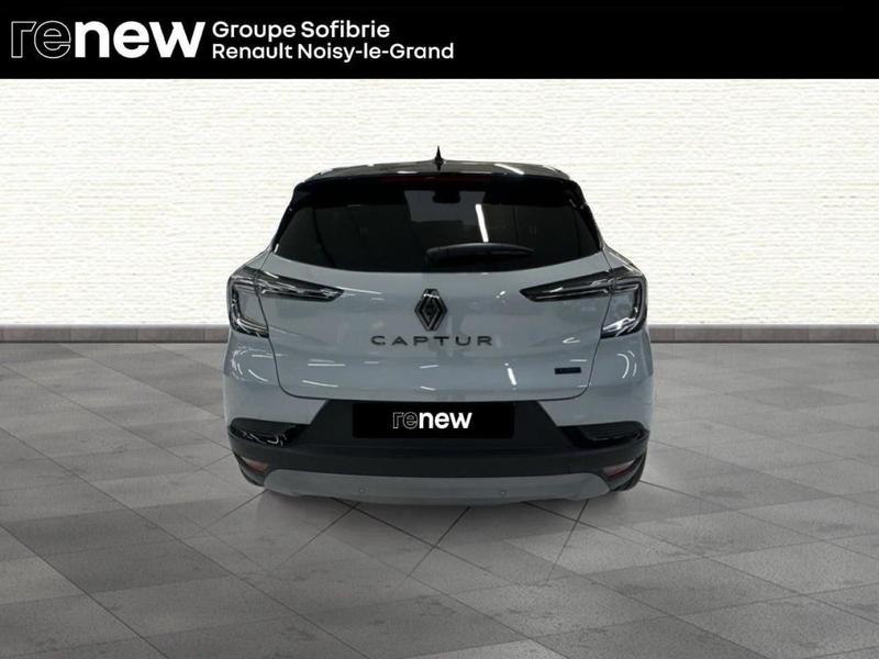 Renault Captur E-Tech full hybrid 160 ch esprit Alpine