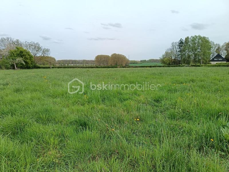 Terrain constructible - 812 m²