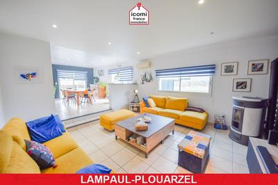 Maison - 195 m² - 7 pièces