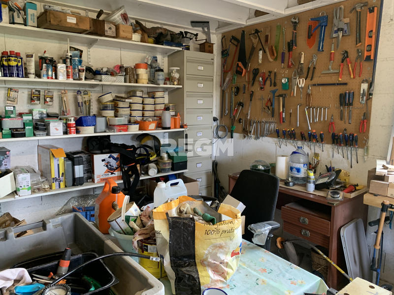 Propriété - 323 m² - 10 pièces