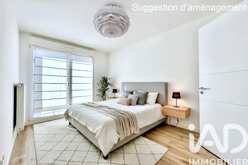 Appartement - 80 m² - 4 pièces