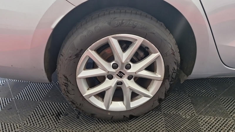 Seat Leon Sportstourer 2.0 Tdi 150 Dsg7 Style Business