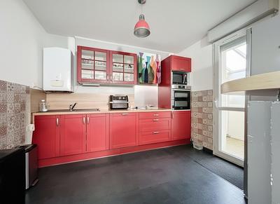 Maison traditionnelle - 130 m² - 6 pièces