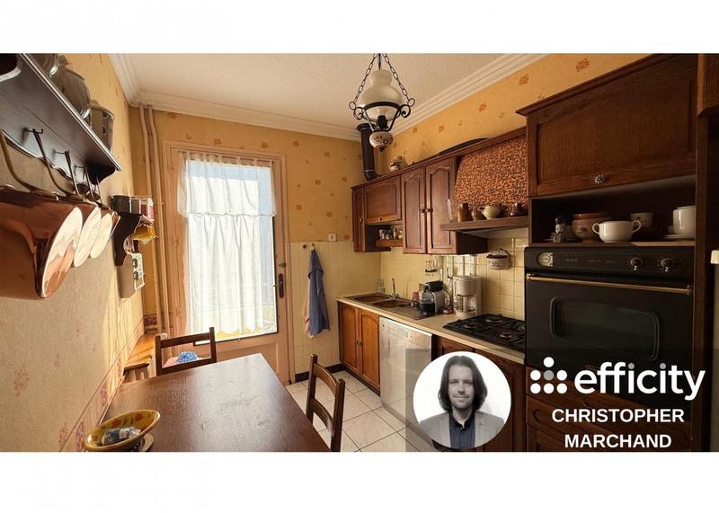 Maison - 205 m² - 8 pièces