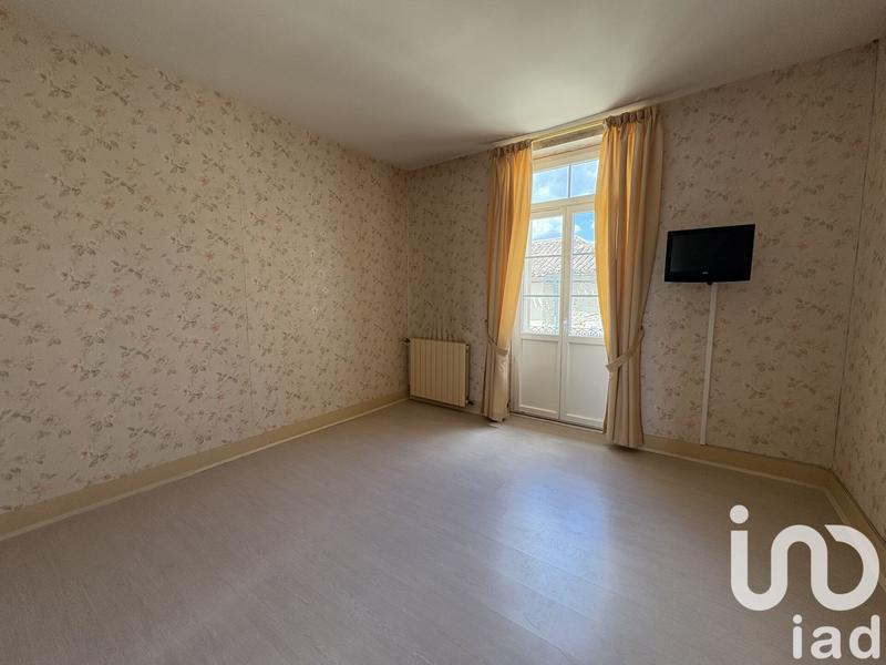 Maison - 330 m² - 9 pièces