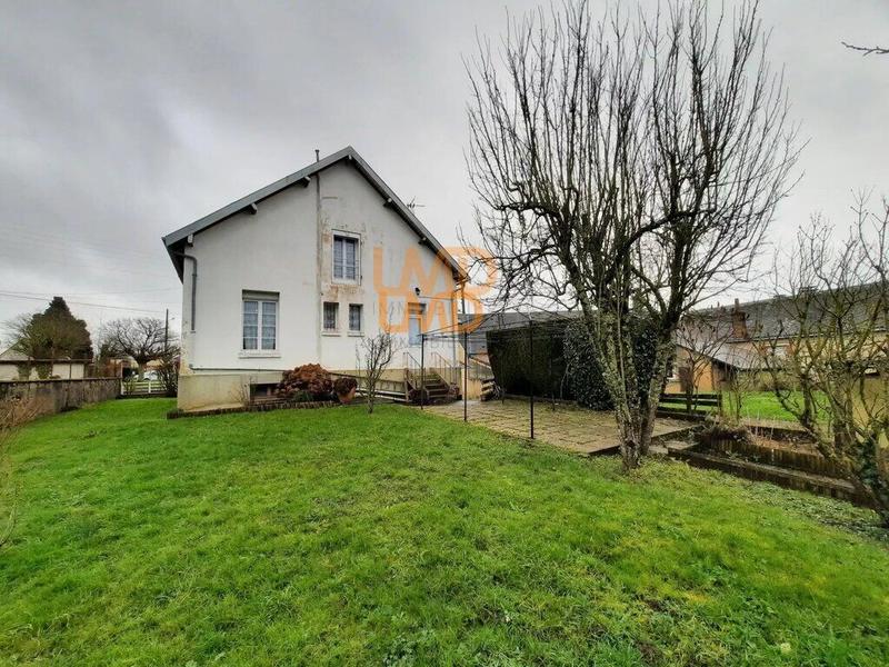 Maison de village - 95 m² - 3 pièces