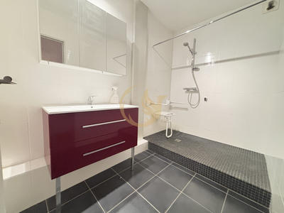 Appartement - 96 m² - 4 pièces