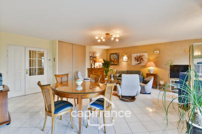 Appartement - 119 m² - 4 pièces