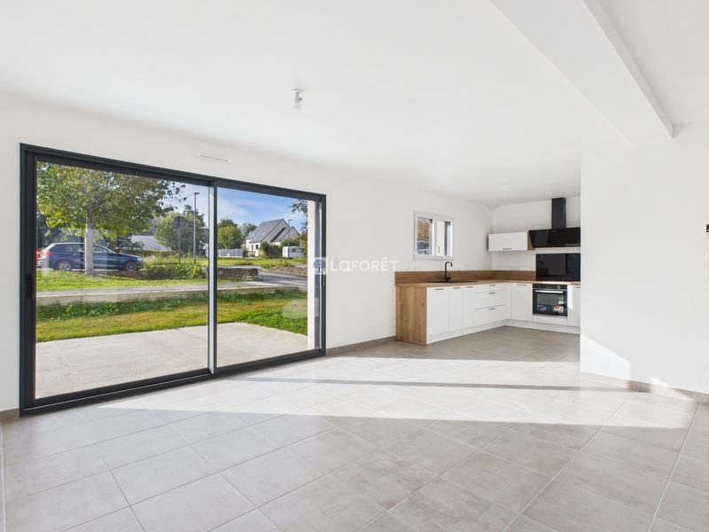 Maison - 111 m² - 5 pièces