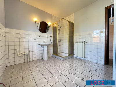 Maison traditionnelle - 127 m² - 5 pièces