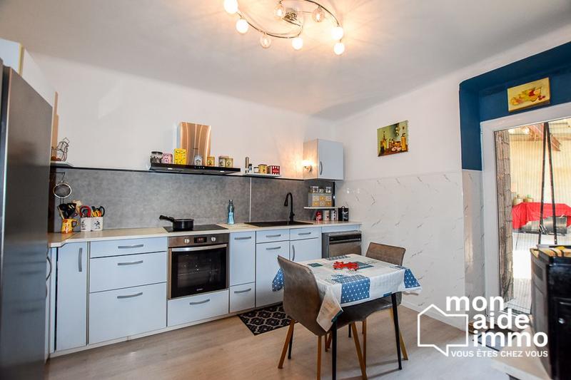 Maison - 104 m² - 5 pièces