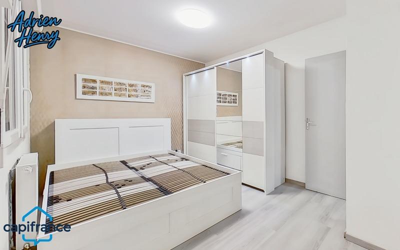 Maison - 89 m² - 5 pièces