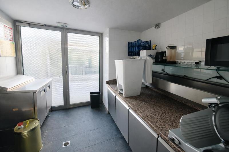 Local commercial - 312 m²