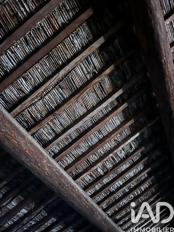 Maison - 300 m² - 5 pièces