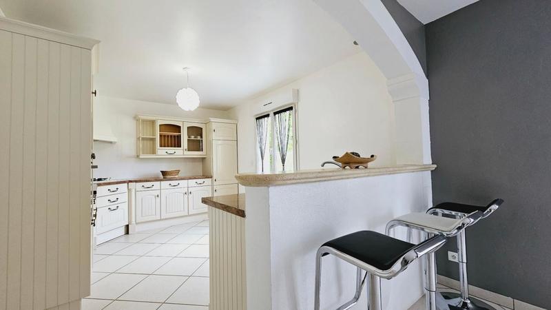 Maison - 152 m² - 5 pièces