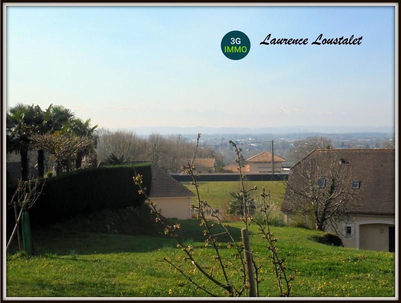 Terrain constructible - 1 004 m²