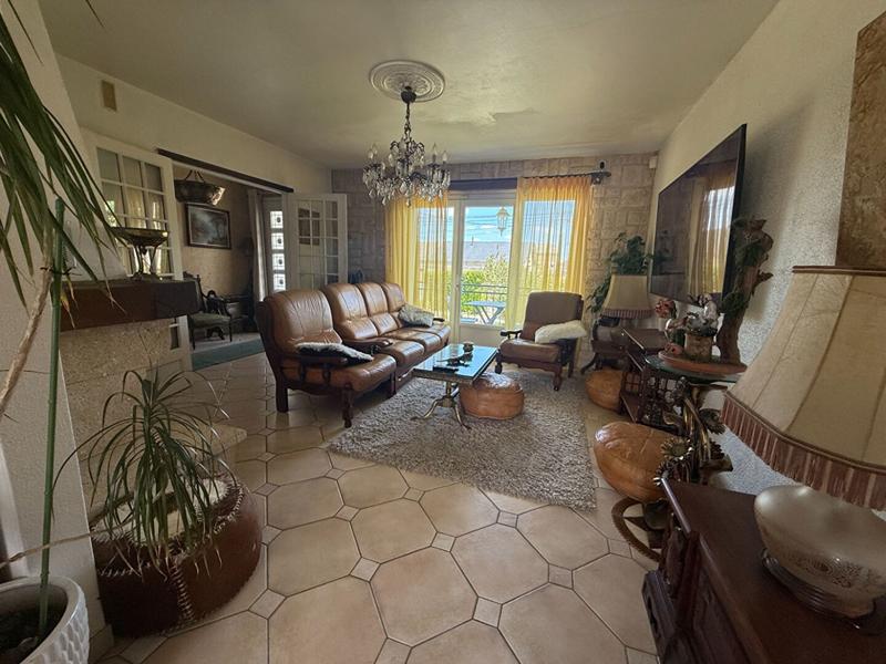 Maison - 190 m² - 5 pièces